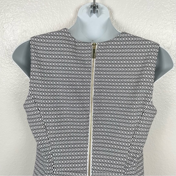 NWT Calvin Klein White Black Diamond Print Sheath Pencil Dress Business 6P - Picture 4 of 16